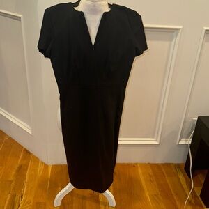 Thick knit fabric Diane Vaughn Furstenberg size 2